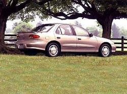 Chevrolet Cavalier LS Sedan (12) фото
