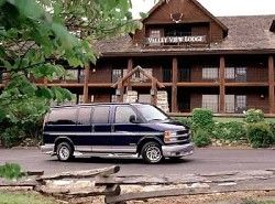 Chevrolet Express (GMT600-pl) фото